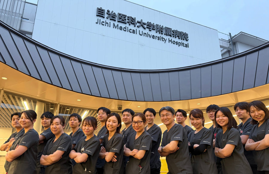 自治医科大学 医学部 歯科口腔外科学講座 KLUGスクラブ着用イメージ